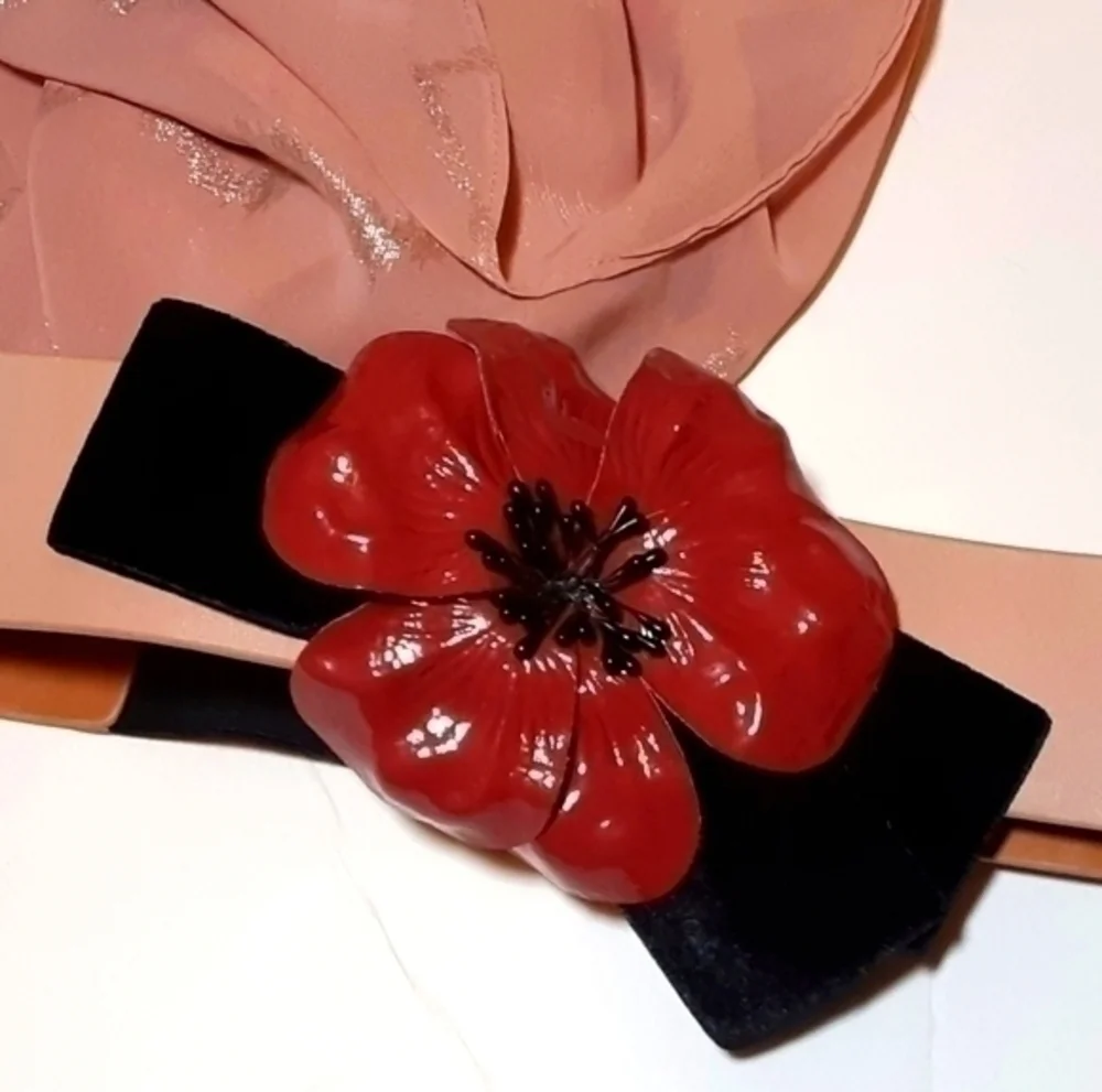 Vintage Leather Flower Belt